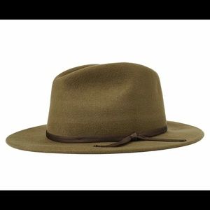 Brixton Coleman fedora in light olive.